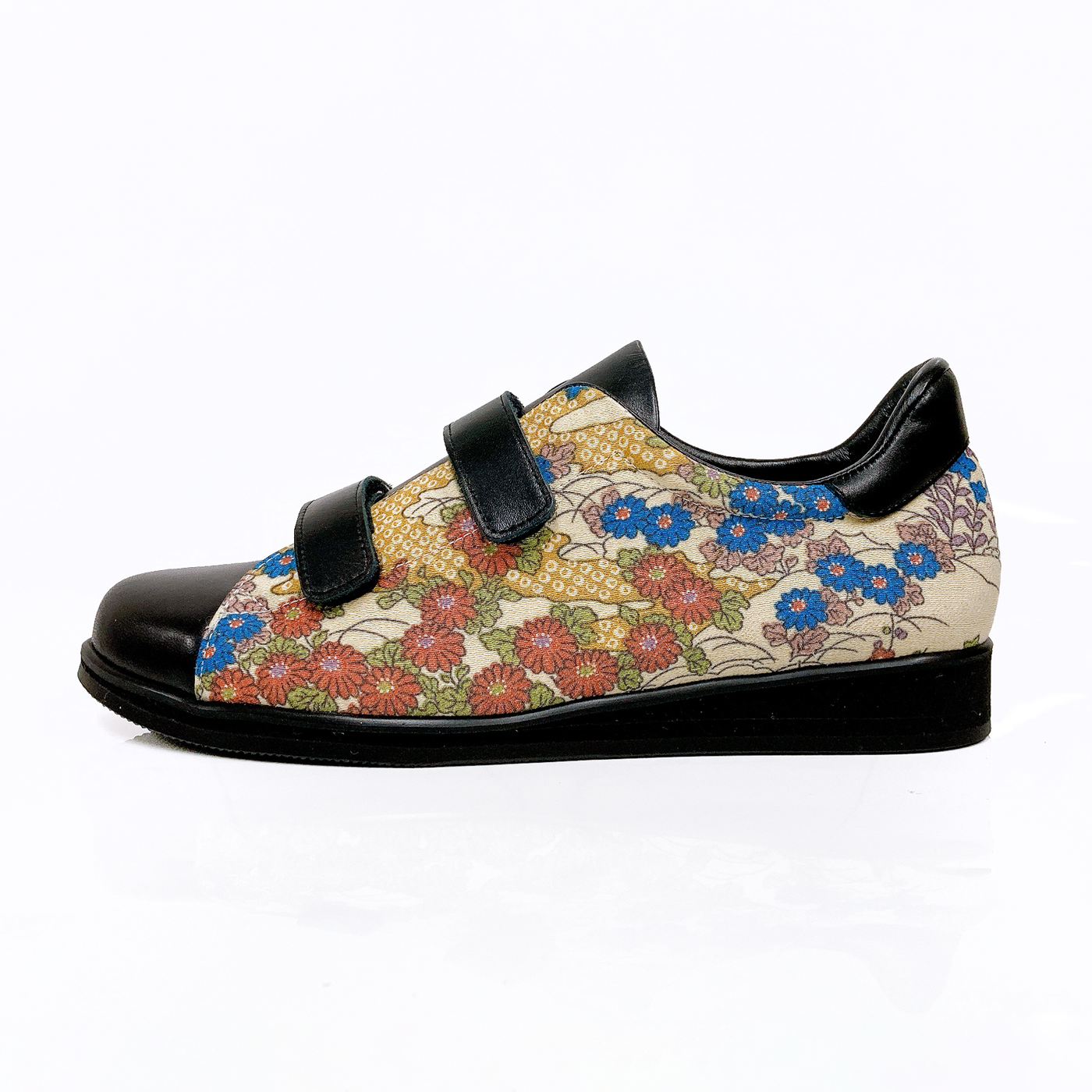 Blackjade WR042K (Kimono, Black,Velcro) – TOKYO KIMONO SHOES