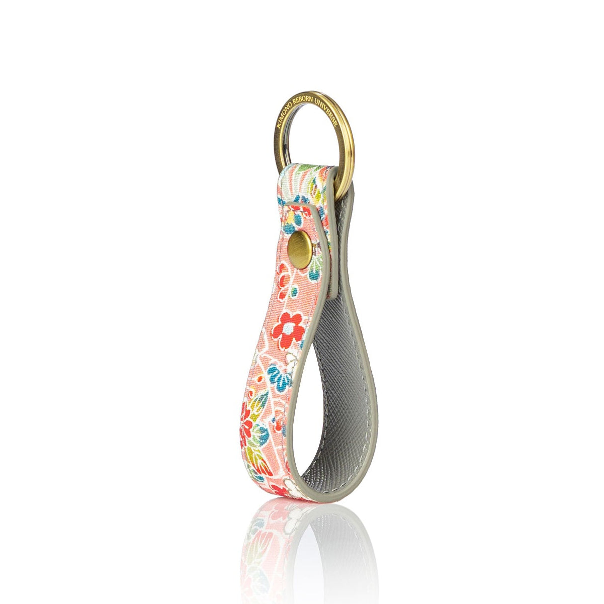 Kimono Keychain Gray 008