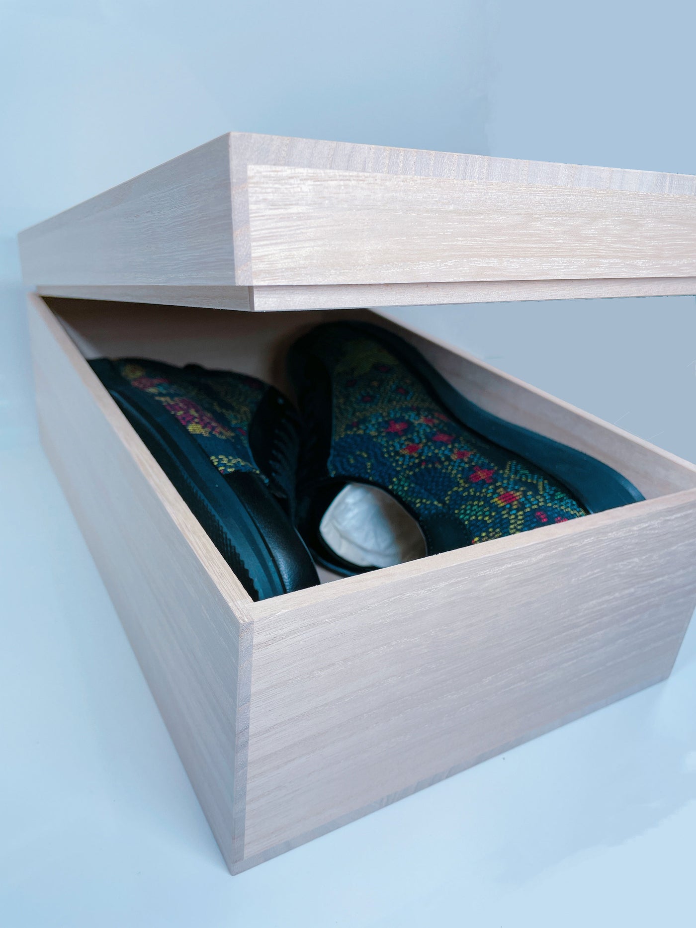 Paulownia shoe box